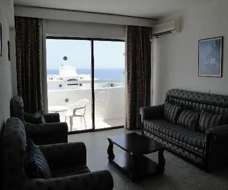 Melini Aparthotel